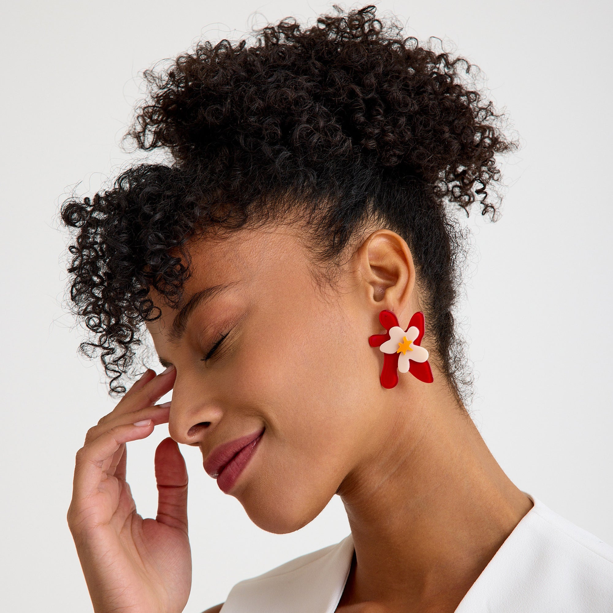 Red Muse Küpe
